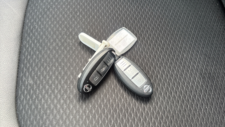 Nissan Qashqai 1.3 DiG-T 160 Tekna 5dr Petrol Hatchback